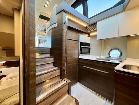 Azimut 50 Flybridge image