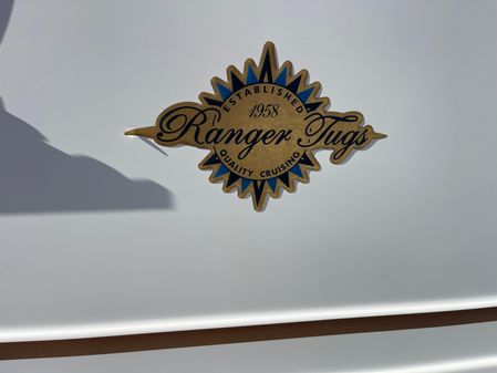 Ranger Tugs R-23 image