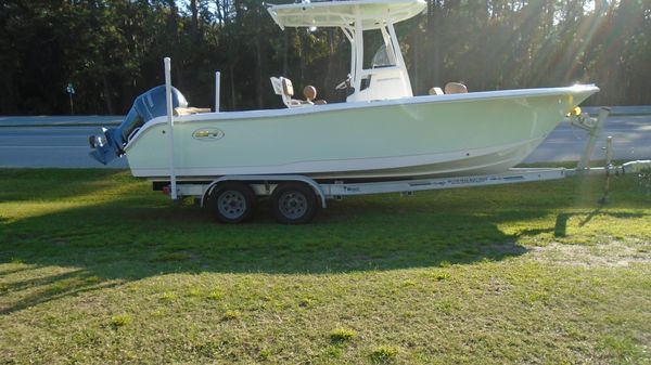 Sea Hunt Ultra 234