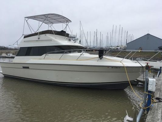 Silverton 34 Convertible - main image