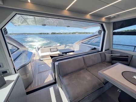 Pershing 6X image