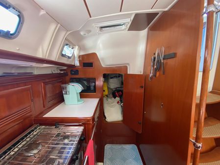 Beneteau 473 image