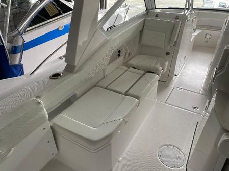 Edgewater 262CX-CROSSOVER image