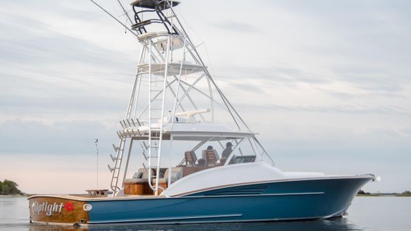 Winter Custom Yachts 46
