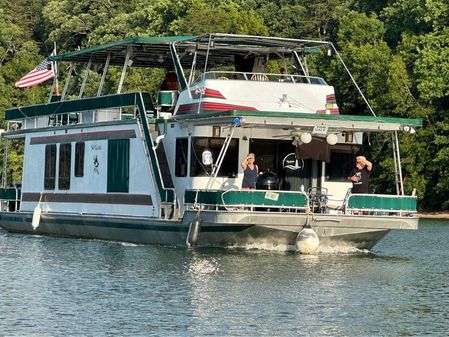 Sumerset 16-X-73-CUSTOM-FLYBRIDGE- image