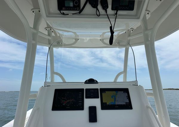 Regulator Center console image