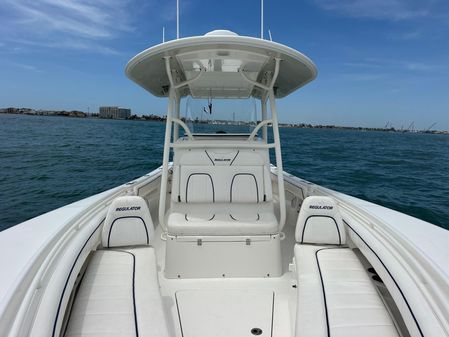 Regulator Center console image