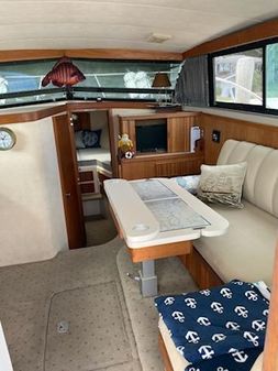 Bertram 33 Sport Fisherman image