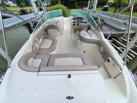 Sea-ray 270-SUNDECK image