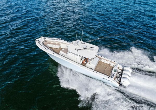 Yellowfin 42 Center Console image