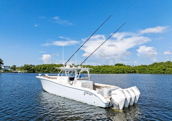 Yellowfin 42 Center Console image