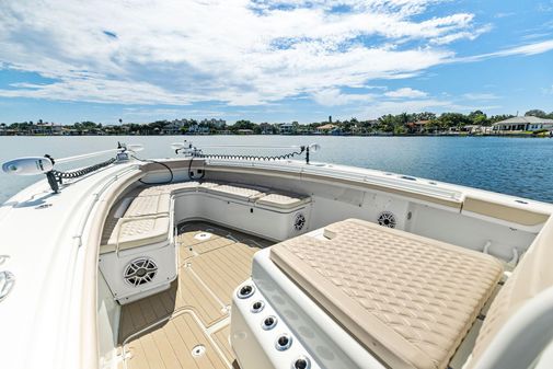 Yellowfin 42 Center Console image