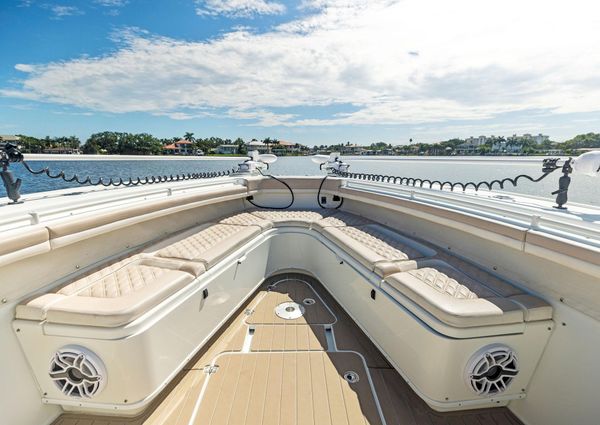 Yellowfin 42 Center Console image