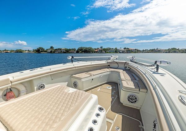 Yellowfin 42 Center Console image