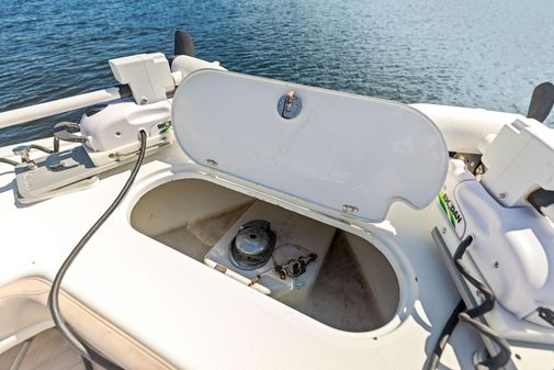 Yellowfin 42 Center Console image