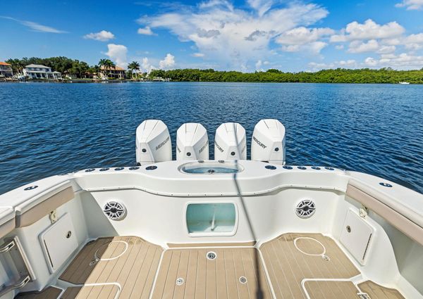 Yellowfin 42 Center Console image