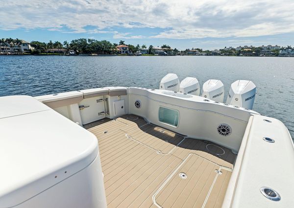 Yellowfin 42 Center Console image