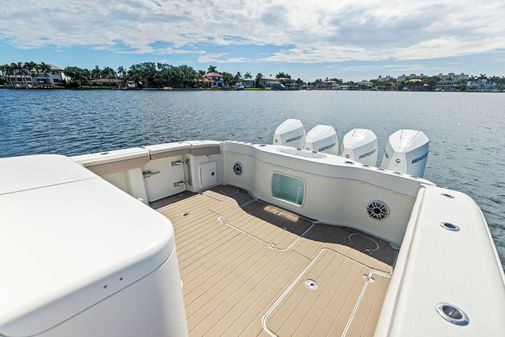 Yellowfin 42 Center Console image