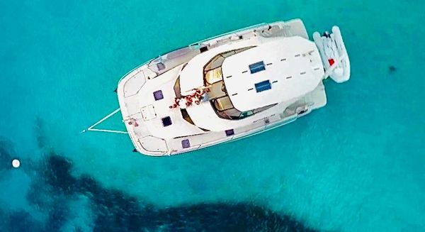 Aquila 44 Yacht image