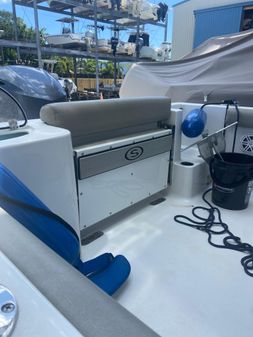 Sportsman Open 232 Center Console image