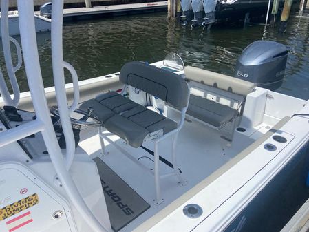 Sportsman Open 232 Center Console image