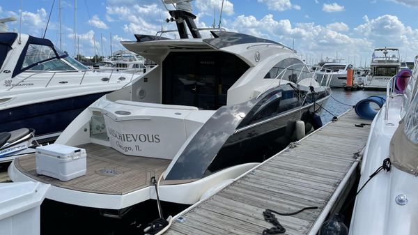 Marquis 42 Sport Coupe