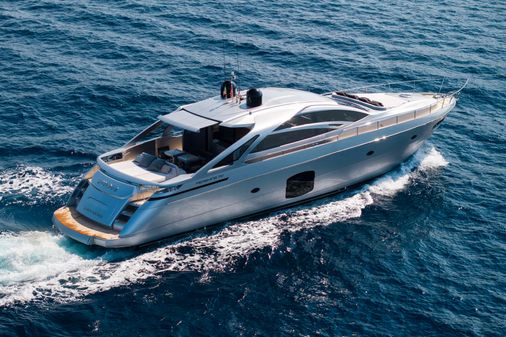 Pershing 70 image