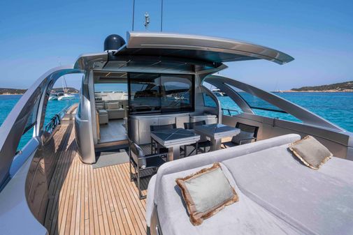 Pershing 70 image