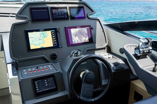 Pershing 70 image