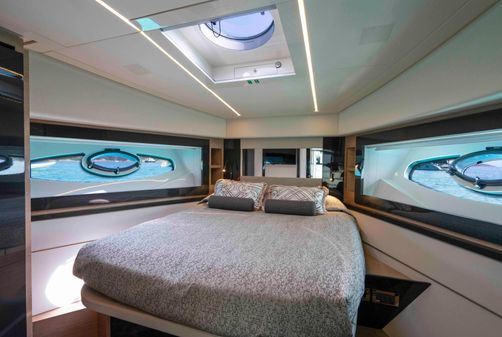 Pershing 70 image