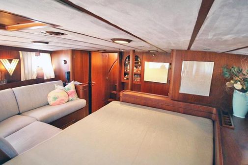 Jongert 20DS Cutter Ketch Deck saloon image