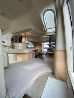 Sea Ray 540 Cockpit Motor Yacht image