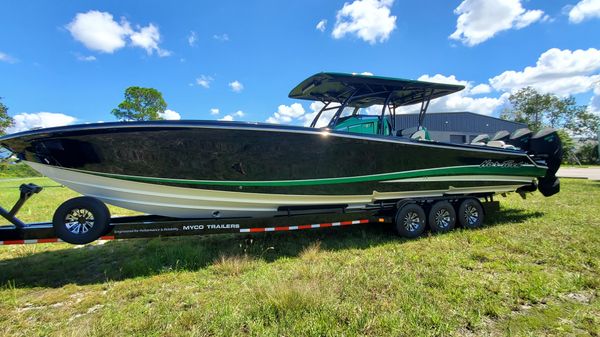 Nor-Tech 390 Sport Center Console