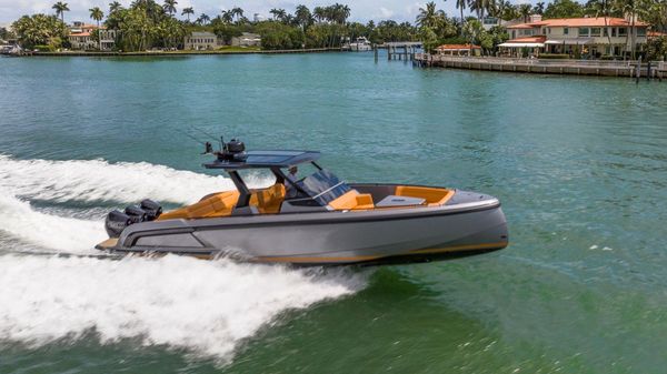 Vanquish Yachts VQ40