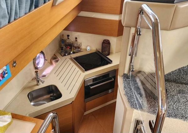 Azimut 45 Flybridge image