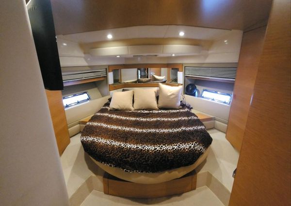 Azimut 45 Flybridge image