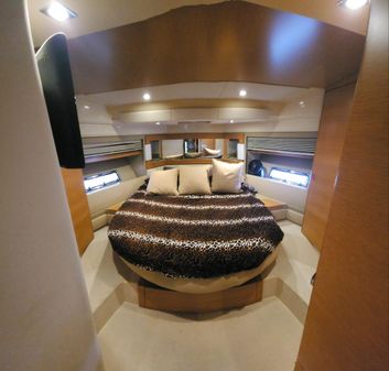 Azimut 45 Flybridge image