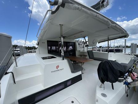 Fountaine Pajot Lucia 40 image