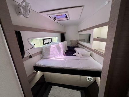 Fountaine Pajot Lucia 40 image