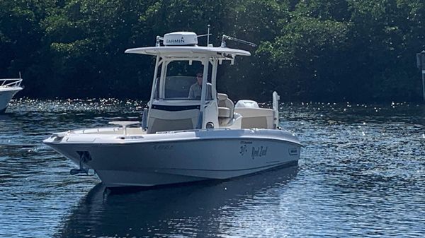 Boston Whaler 270 Dauntless