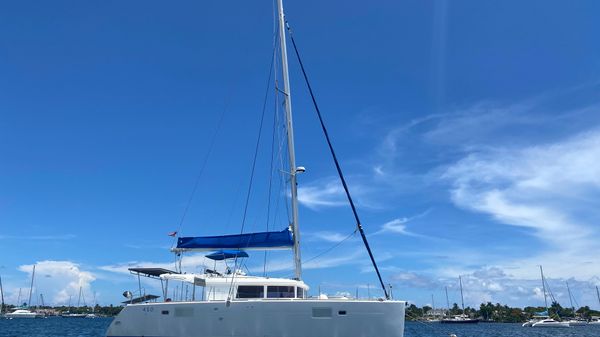 Lagoon 450F