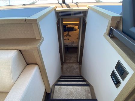 Prestige 520 image