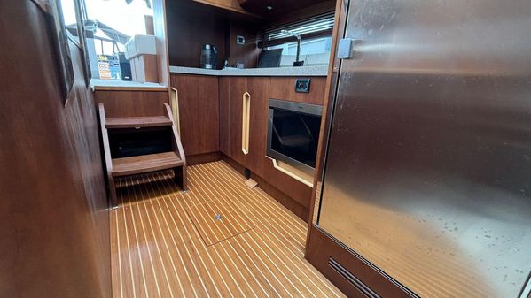 Galeon 430 HTC image