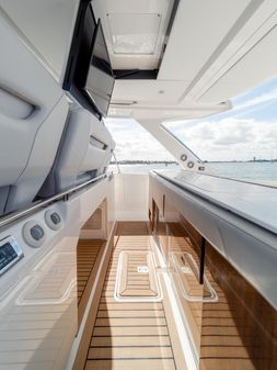 Tiara Yachts 43 LS image