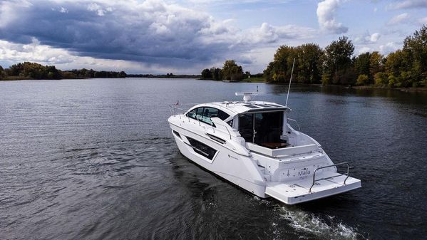 Cruisers Yachts 46 Cantius image