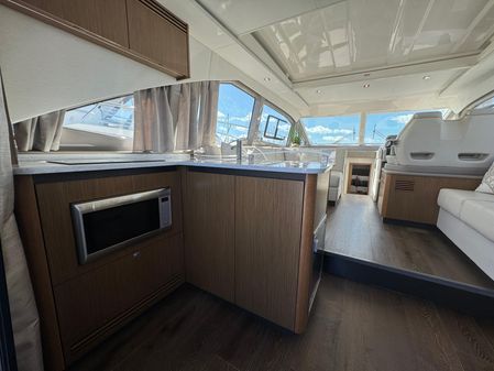 Sea Ray Sundancer image