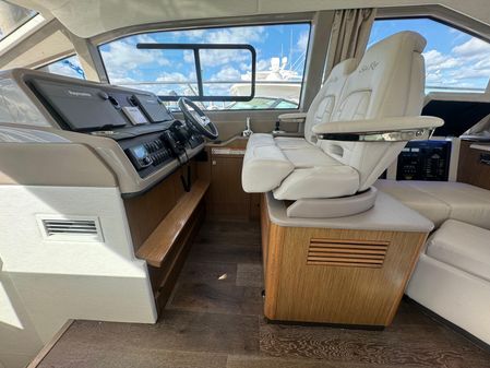 Sea Ray Sundancer image