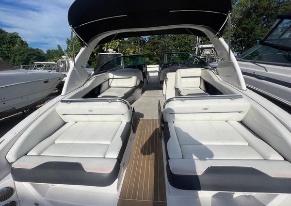 Regal 3200 Bowrider image