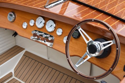 Cherubini 24-COCKPIT-CRUISER image
