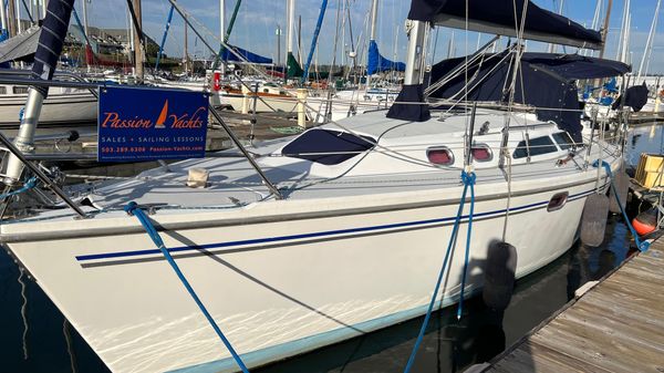 Catalina 320